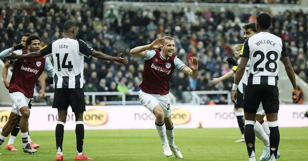 West Ham surprise Newcastle with 2-0 away win