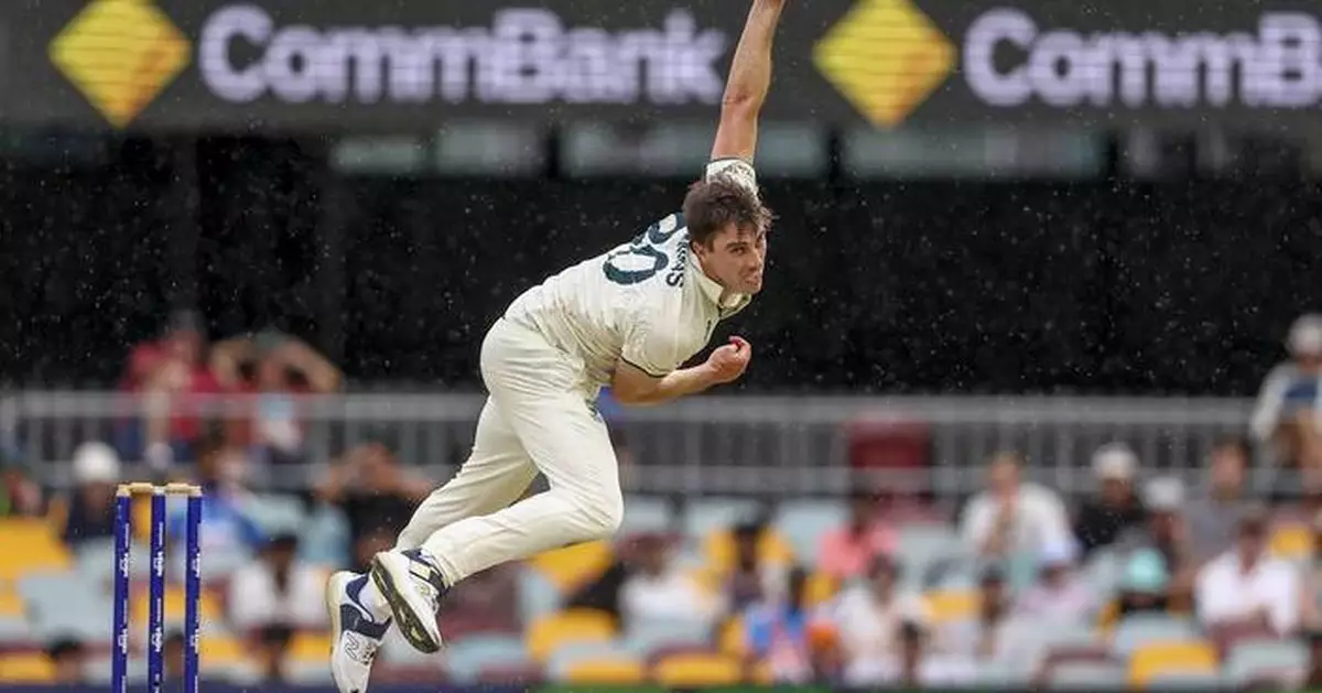 Pacers Cummins, Starc to take on added duties for Australia vs India in Hazlewood's absence