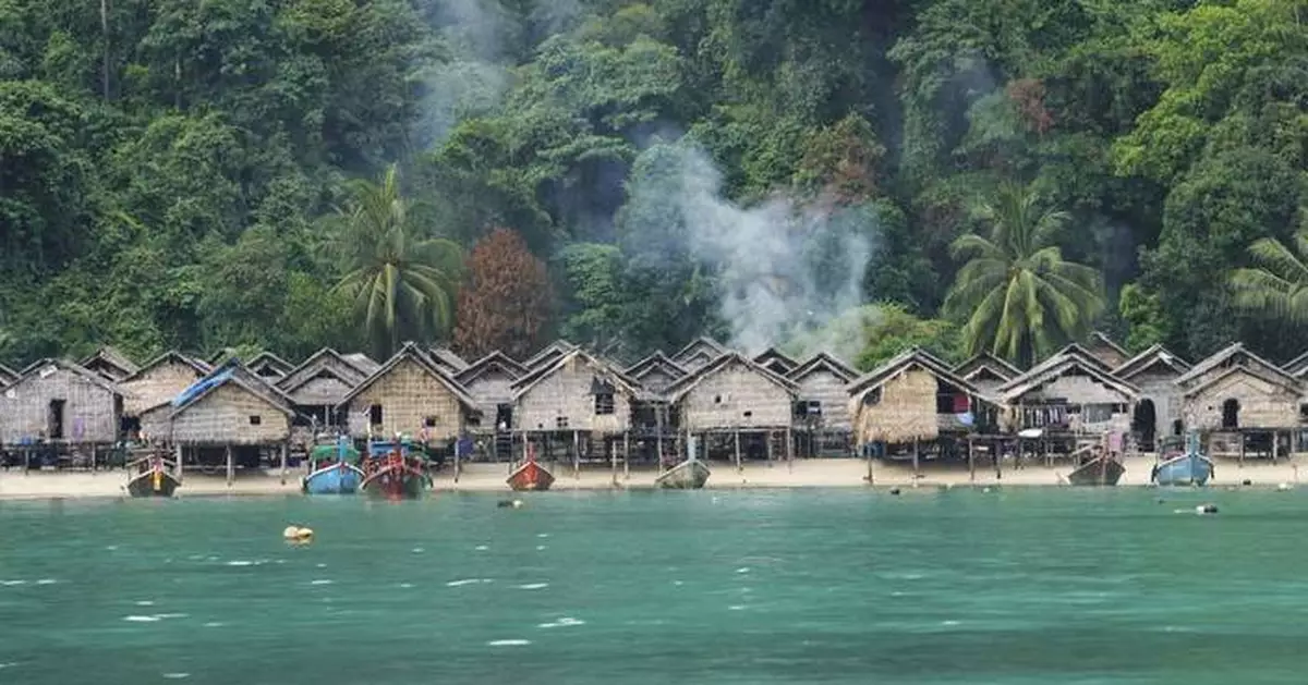 The water was their livelihood. Now Thailand's sea nomads work to preserve a vanishing way of life