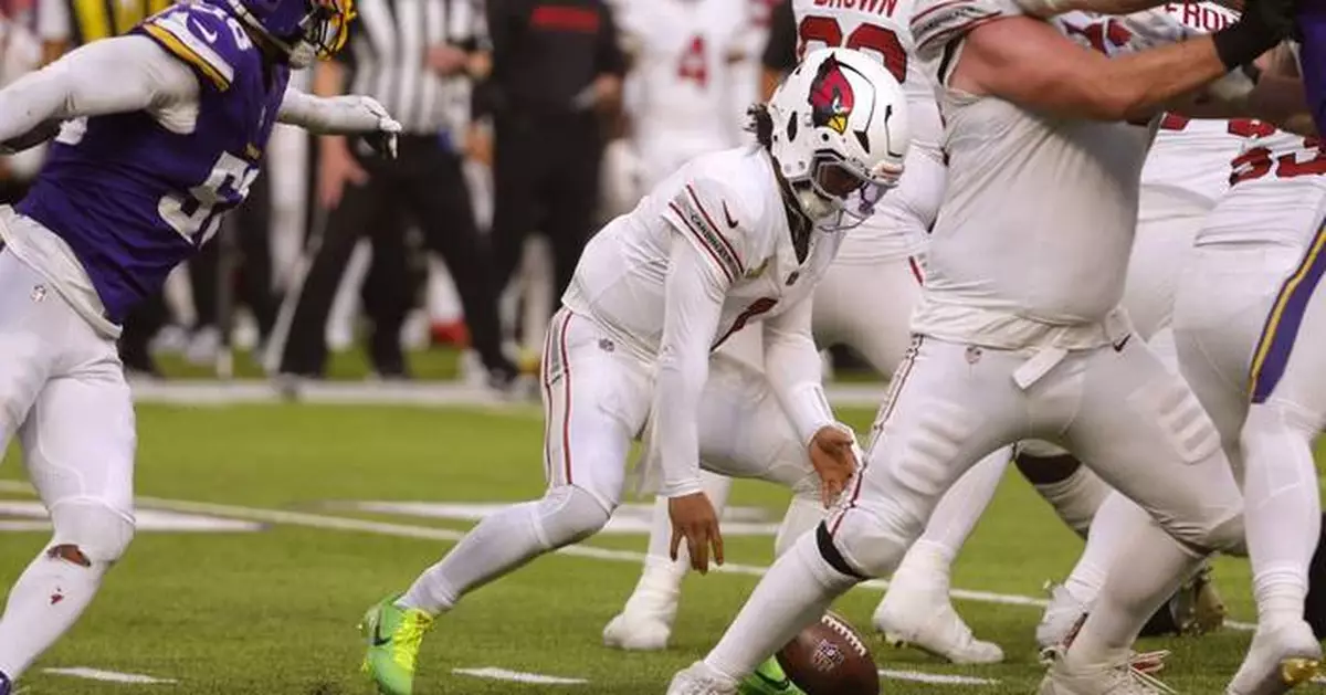 Kyler Murray's late mistakes contribute to Cardinals' blown lead in loss to Vikings