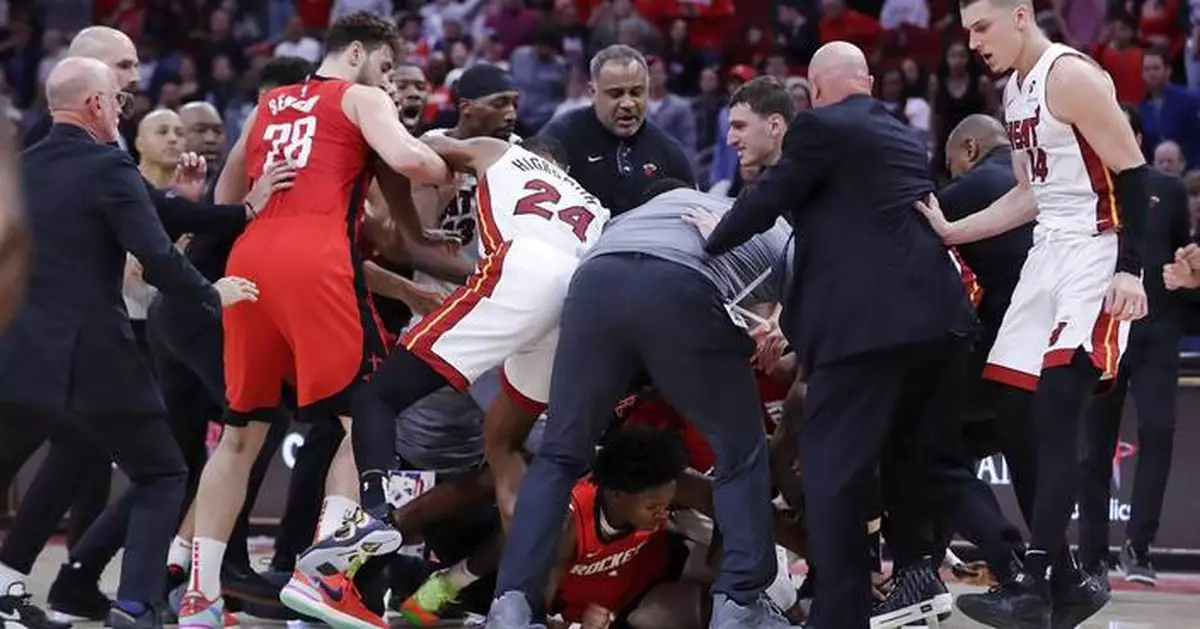 Thompson-Herro fight leads to ejections of multiple players and coaches in Heat's victory in Houston