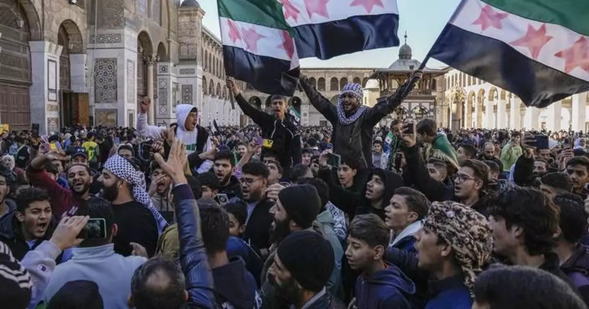 Thousands of Syrians celebrate in central Damascus during first Friday prayers since Assad's fall