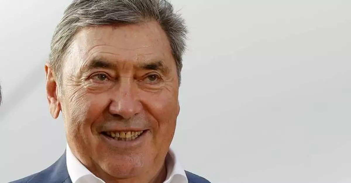 Cycling great Eddy Merckx breaks a hip in bike crash