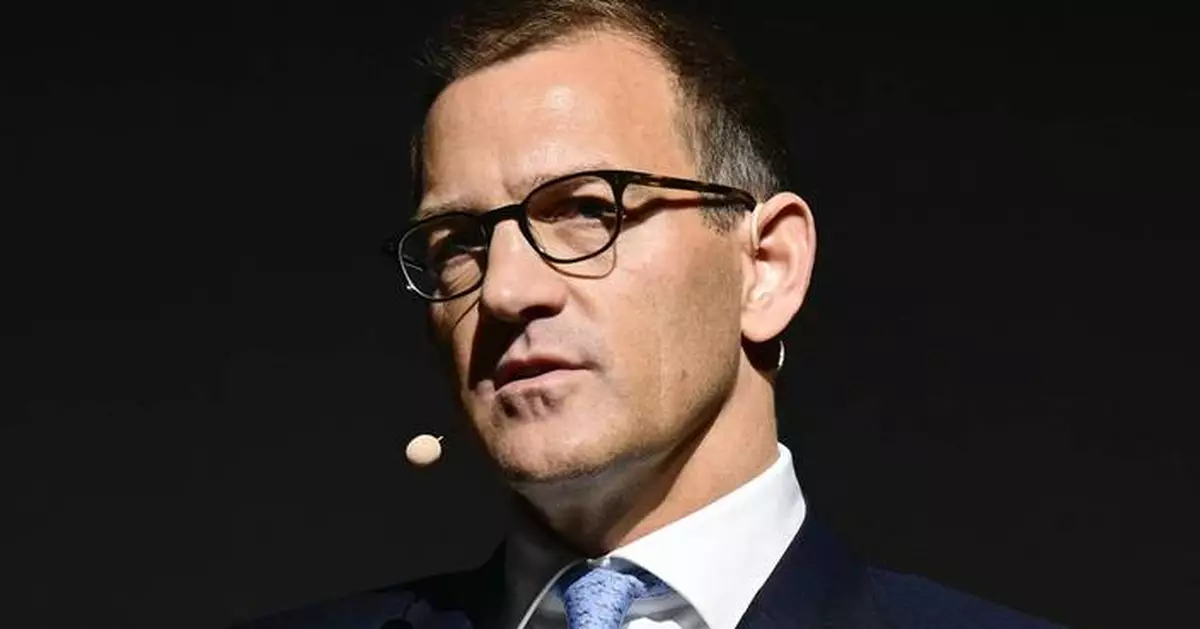 UK government approves $4.6-billion takeover of Royal Mail by a Czech billionaire