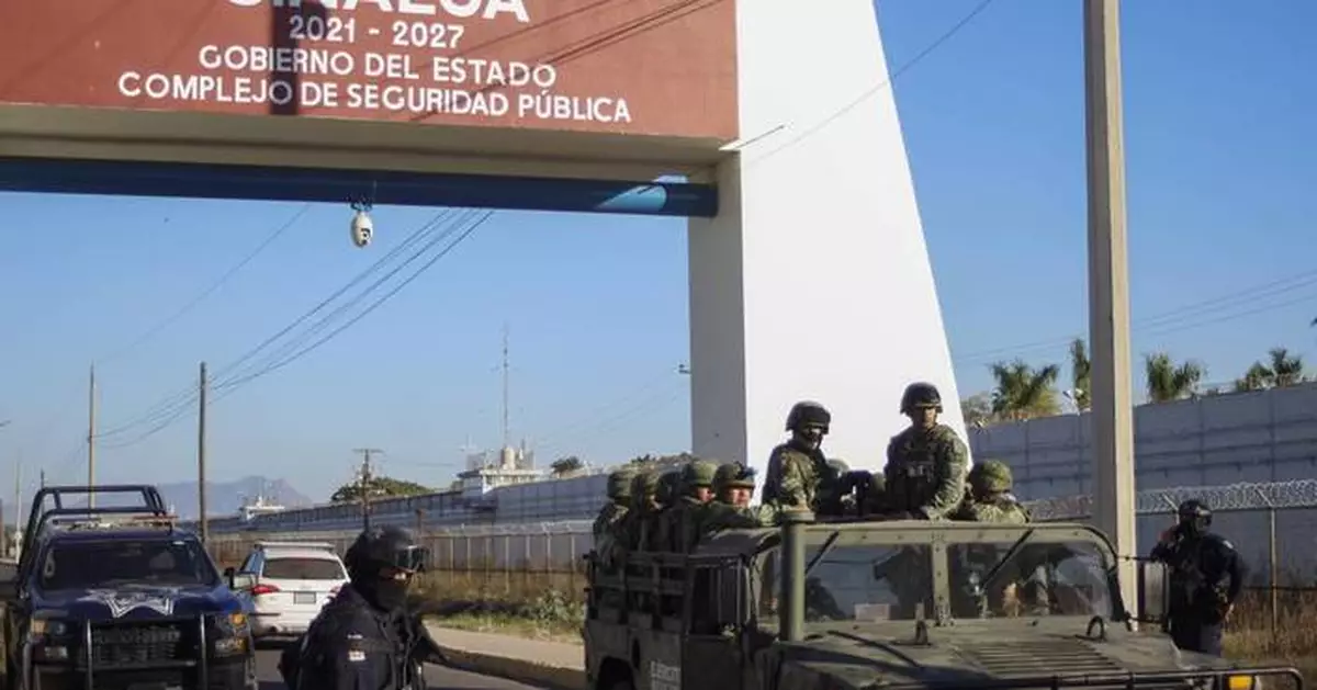 Mexican troops seize a record fentanyl haul in northern Sinaloa state