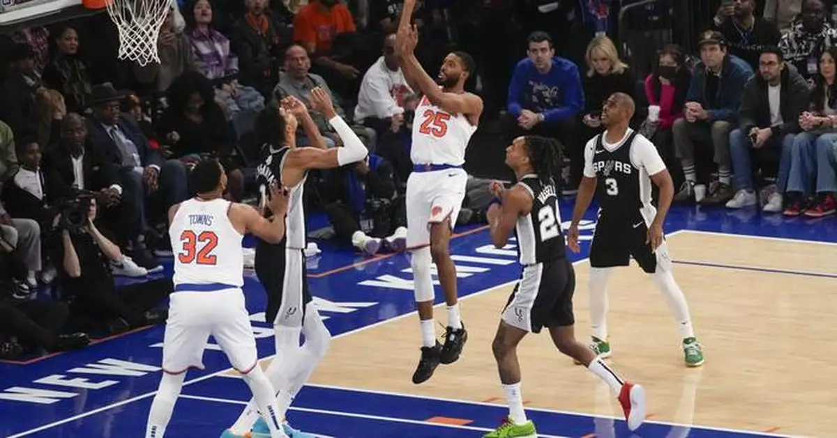 Bridges scores season-high 41, Knicks withstand Wembanyama's monster Christmas debut to edge Spurs