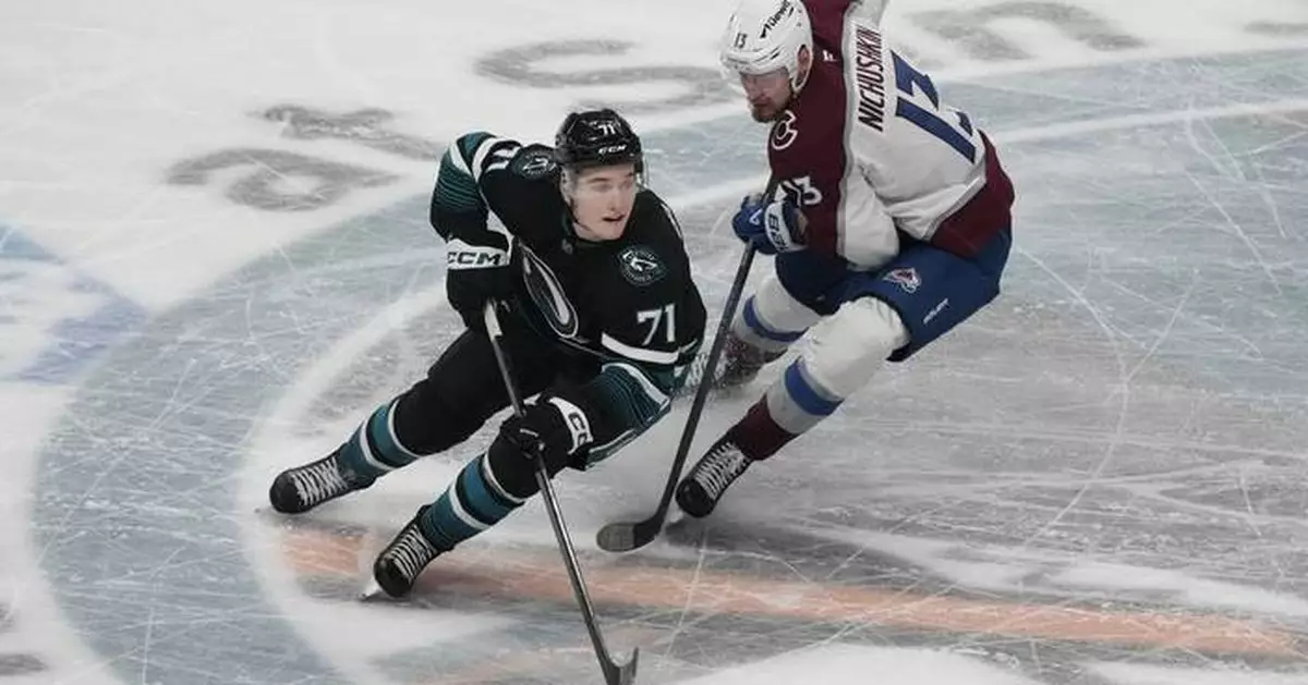 Facing hometown Canucks 'a bit surreal' for Sharks rookie Macklin Celebrini