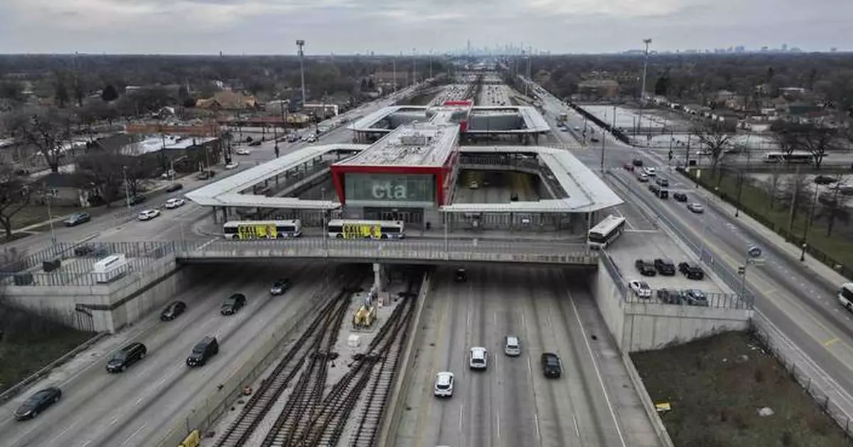 Isolated Chicago communities secure money for a coveted transit project before Trump takes office