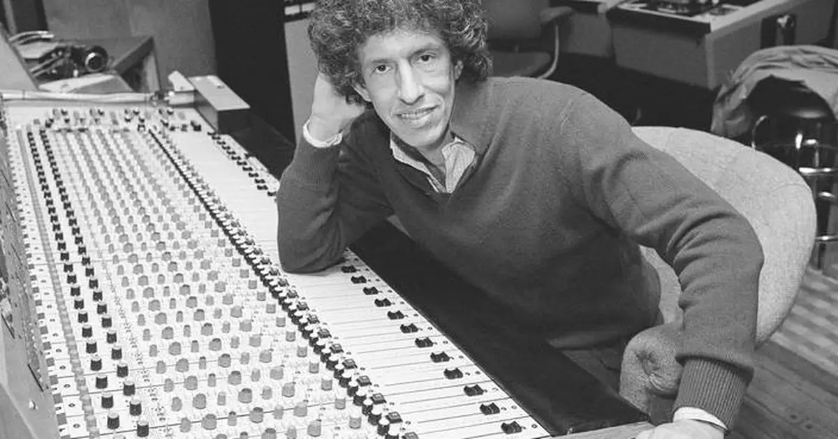 Richard Perry, record producer behind 'You're So Vain' and other hits, dies at 82