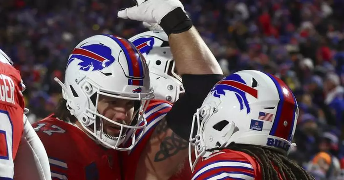 Josh Allen shakes off hit to his funny bone in Bills' win over Patriots