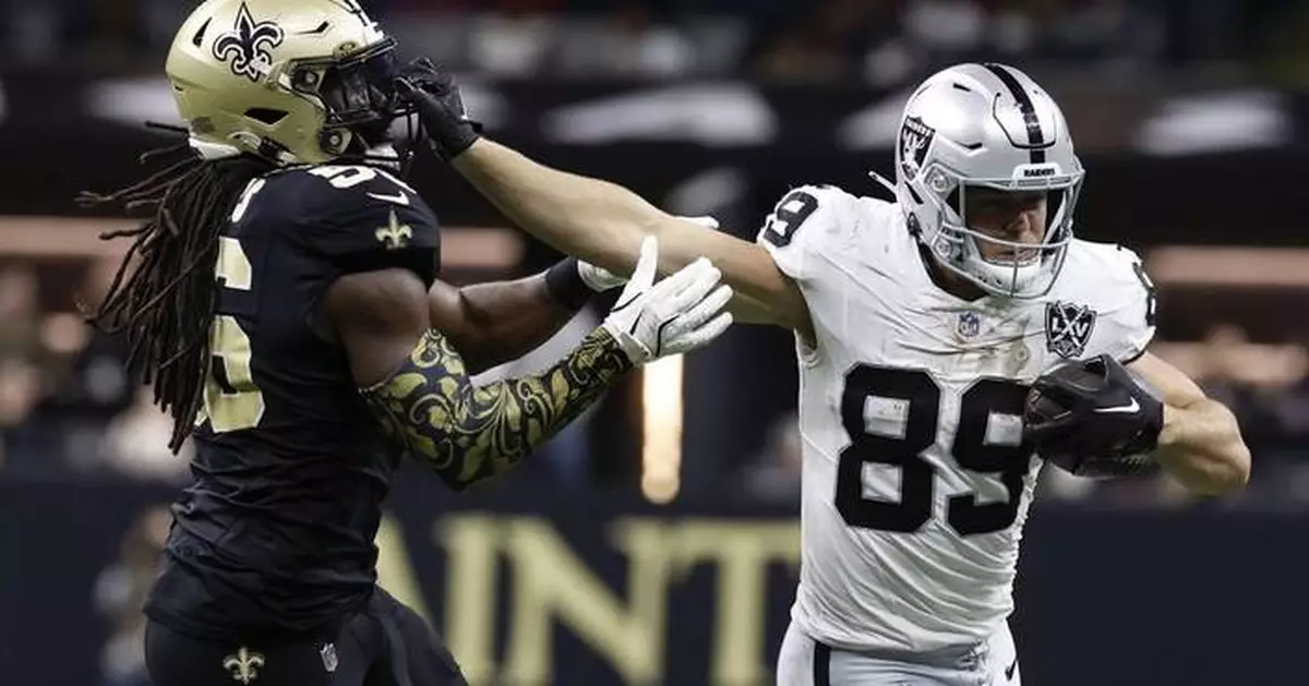 Raiders TE Brock Bowers could be Offensive Rookie of the Year -- in a different season