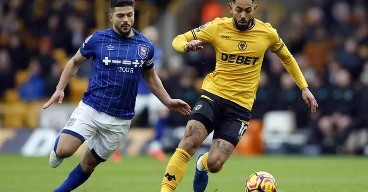 Wolves players involved in more post-match chaos as pressure piles on O'Neil after latest loss