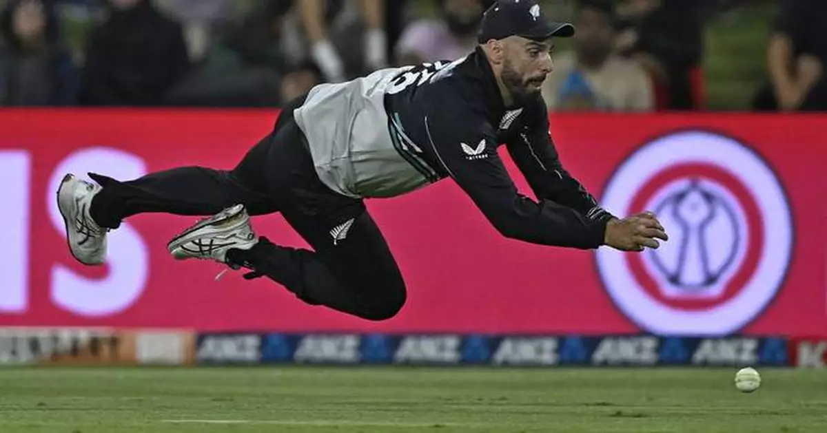 New Zealand beats Sri Lanka by 45 runs in 2nd T20 to take a 2-0 series lead