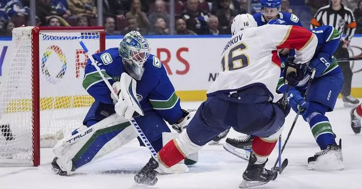 Lankinen stops 27 shots for 3rd shutout of season as Canucks beat Panthers 4-0
