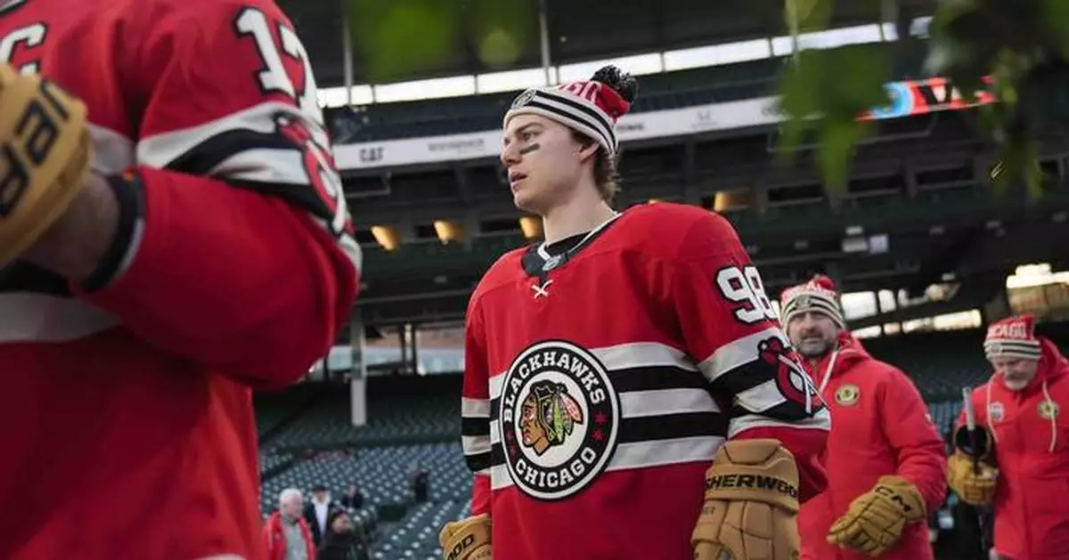 Bedard takes center stage when the Blackhawks face the Blues in the Winter Classic