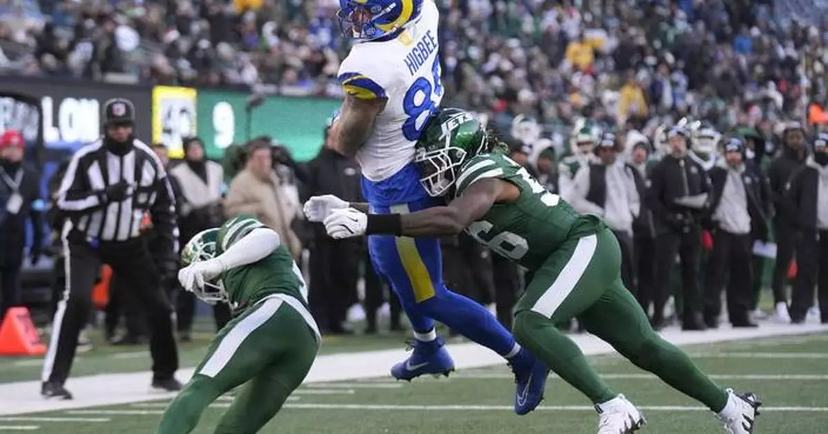 Stafford's TD pass to Higbee after Rodgers' turnover leads Rams past Jets 19-9