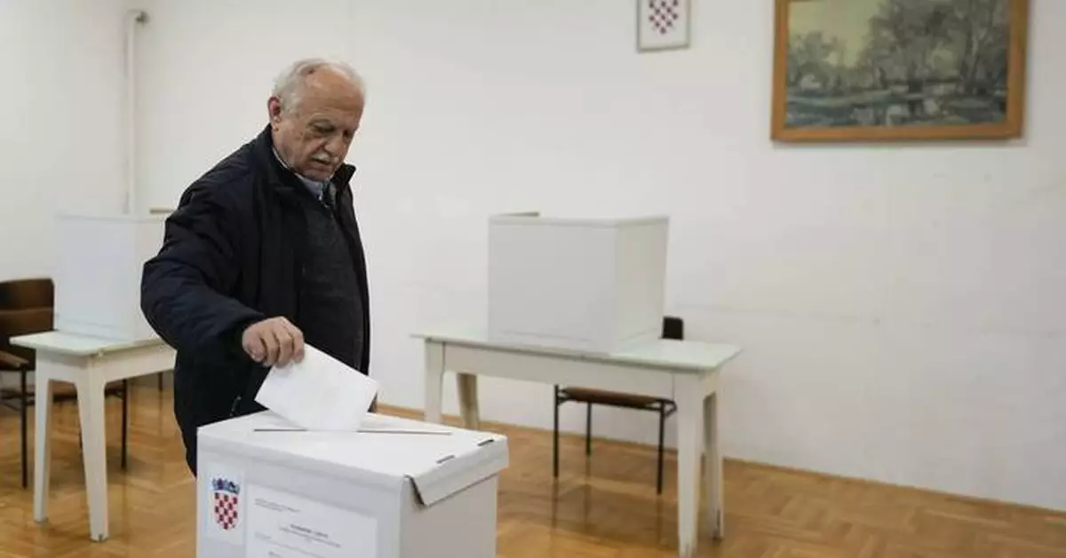 Croatia's incumbent president gains most votes for re-election, but not enough to avoid a runoff