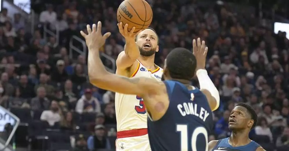 Stephen Curry scores 30 and dishes out eight assists as Warriors beat Timberwolves 114-106