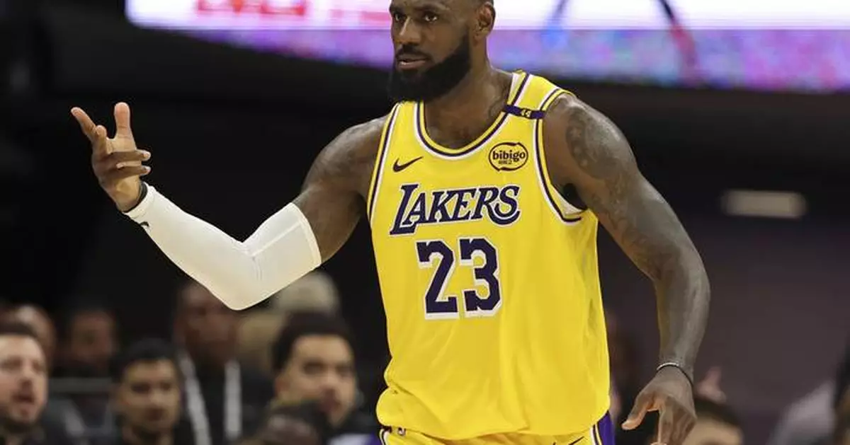 Another record for LeBron James in the Lakers' 113-100 victory over the Kings