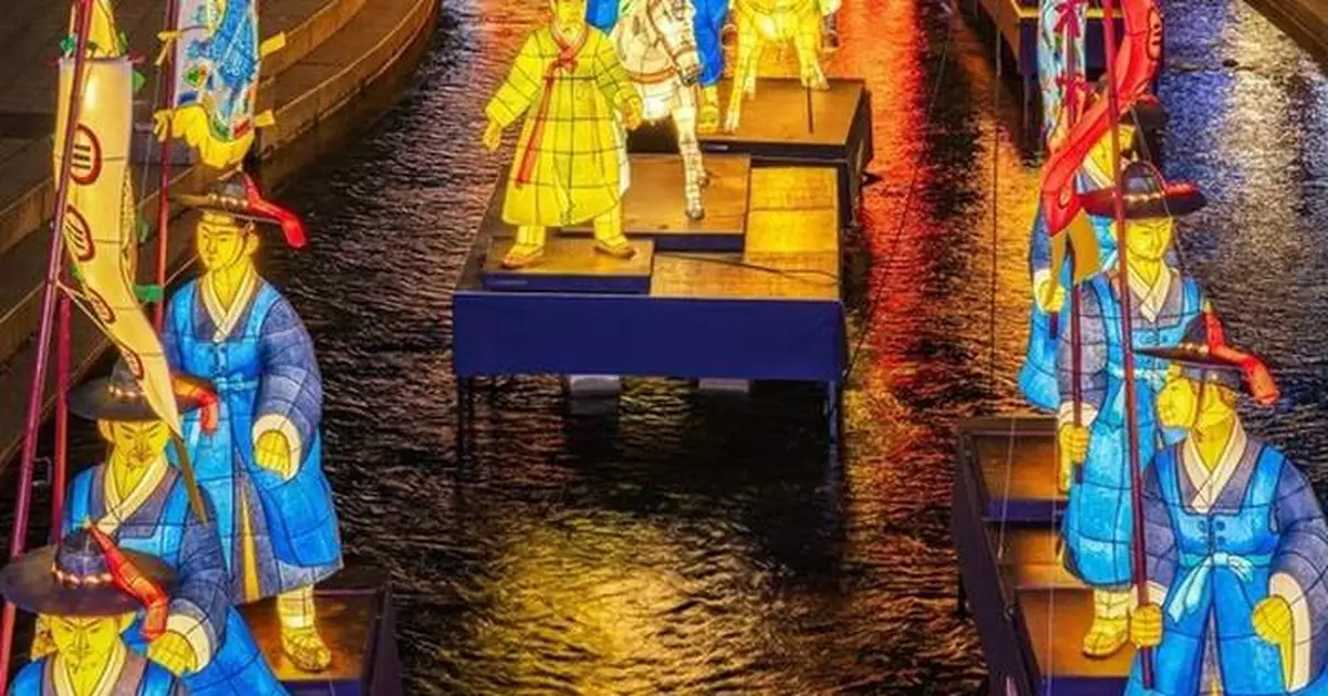 Don't miss 2024 Seoul Lantern Festival and 2024 Gwanghwamun Market this Christmas