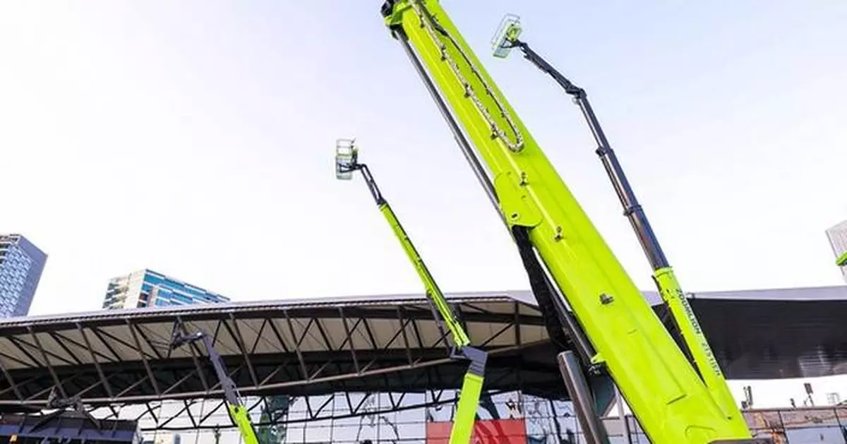 Zoomlion Releases the World's Tallest Straight Boom Aerial Work Platform