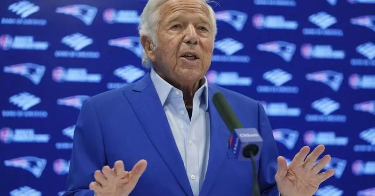 Patriots owner Robert Kraft says he put Jerod Mayo in 'untenable situation,' vows to correct course