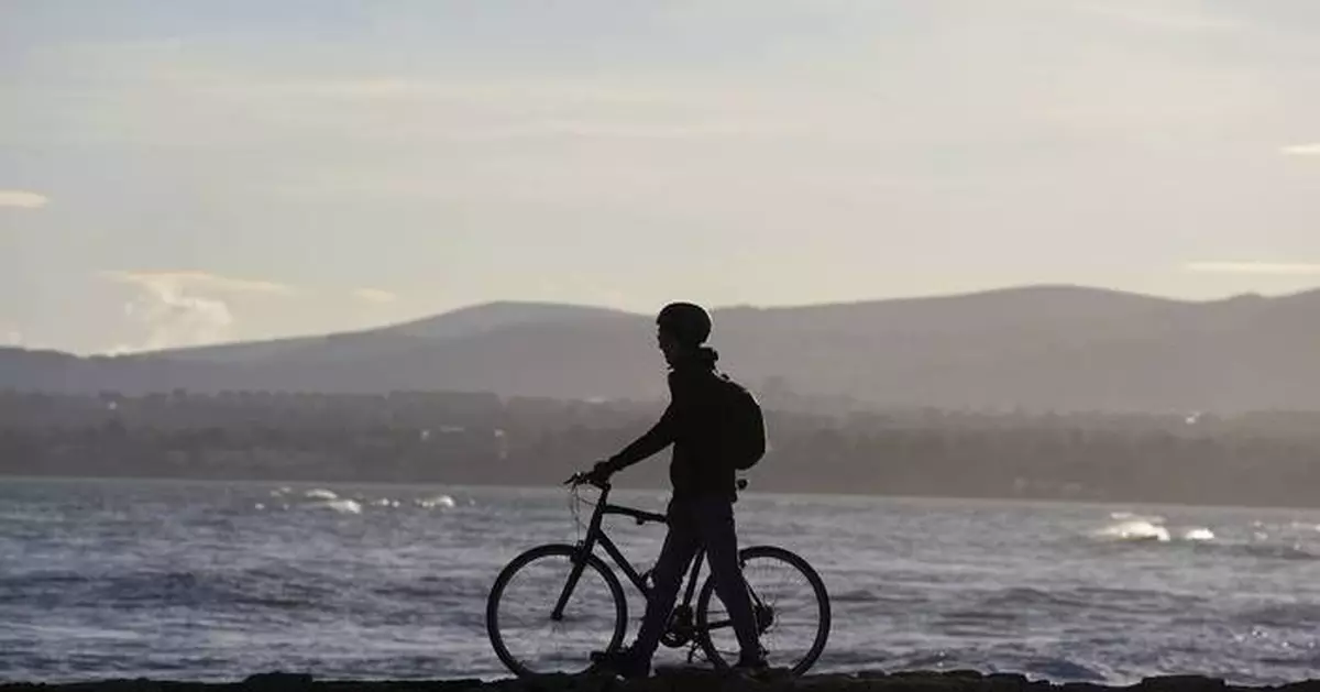 Hurricane-force winds anticipated in Ireland and UK as Storm Éowyn spirals in from Atlantic