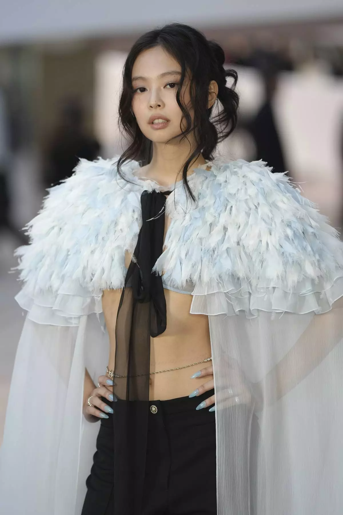 Corrects Name: Jennie Kim arrives at the Chanel Haute Couture Spring Summer 2025 collection, to be presented in Paris, Tuesday, Jan. 28, 2025. (AP Photo/Thibault Camus)