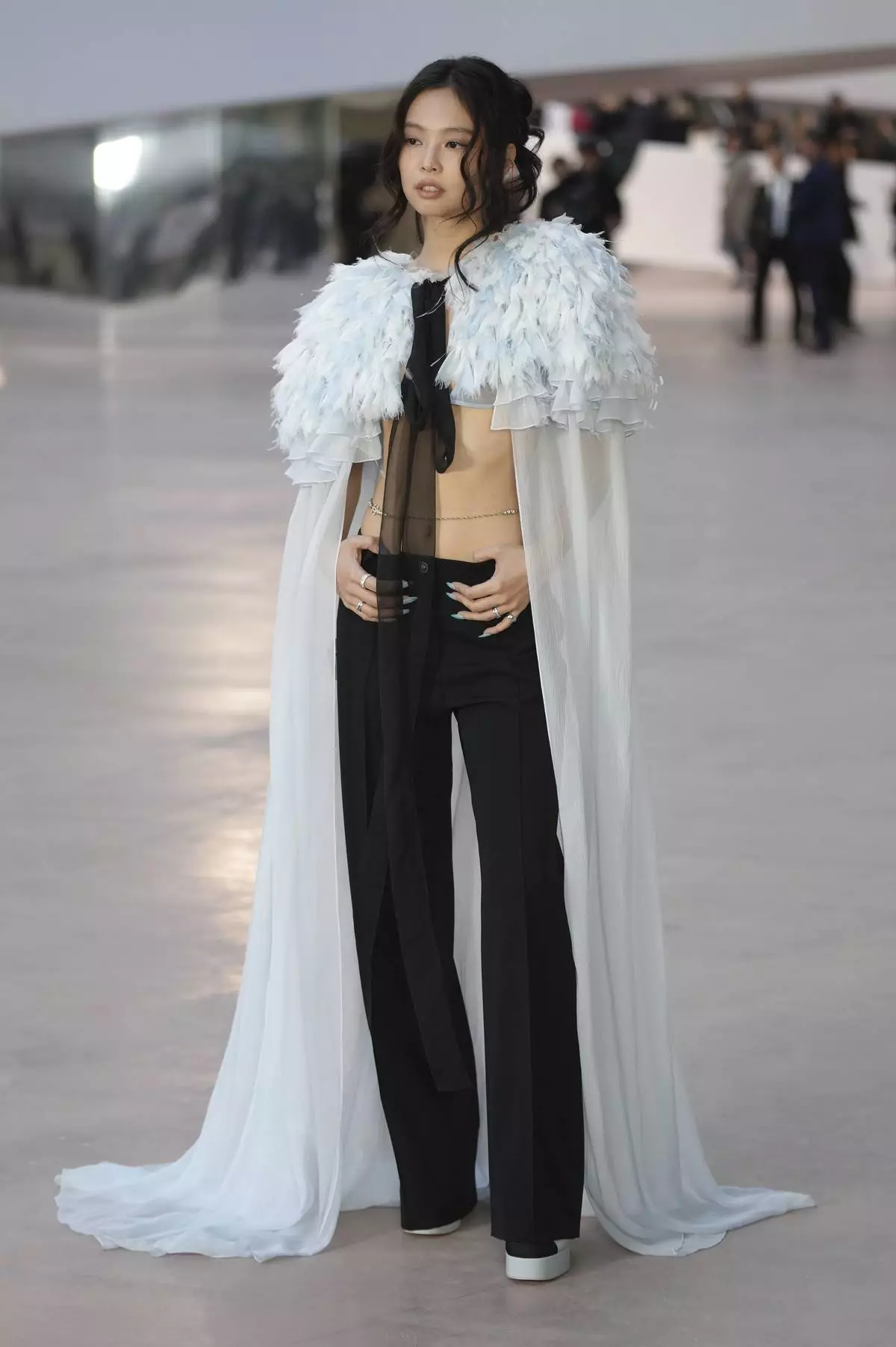 Corrects Name: Jennie Kim arrives at the Chanel Haute Couture Spring Summer 2025 collection, to be presented in Paris, Tuesday, Jan. 28, 2025. (AP Photo/Thibault Camus)