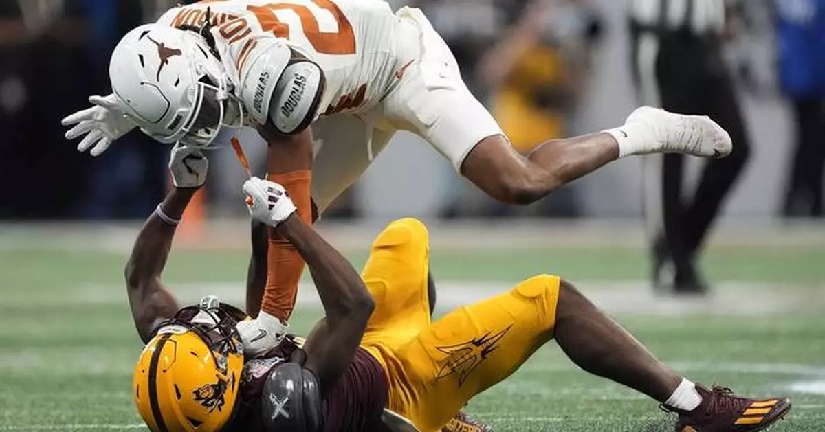 Targeting no-call at Peach Bowl raises more questions about disputed rule