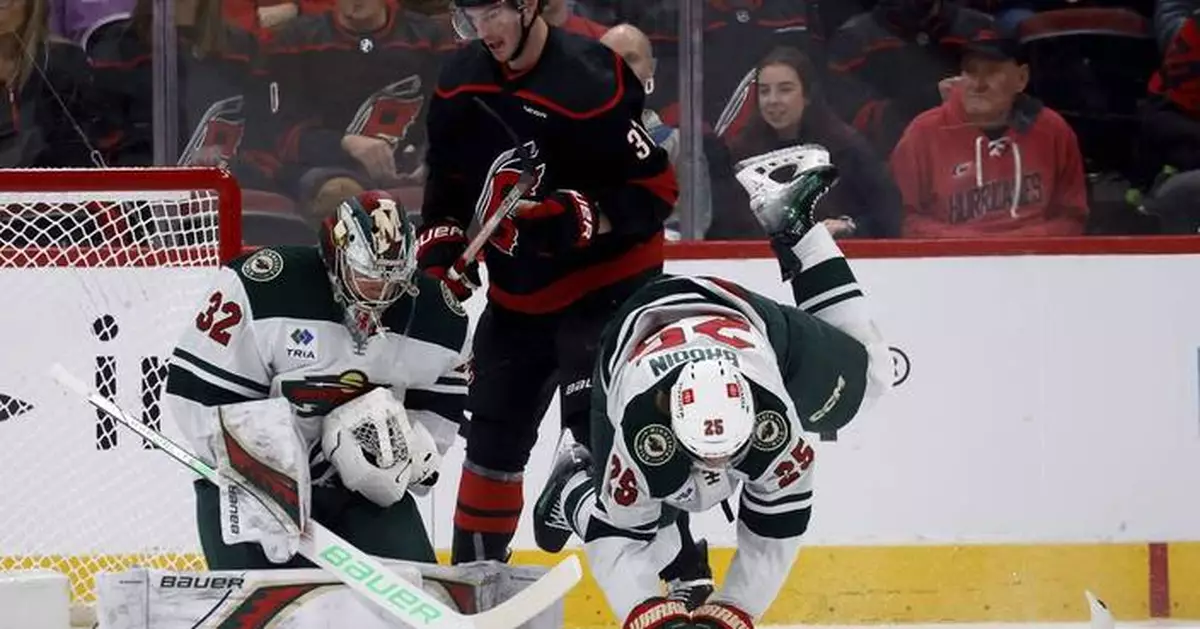 Filip Gustavsson makes 20 saves in the Wild's 4-0 victory over the Hurricanes