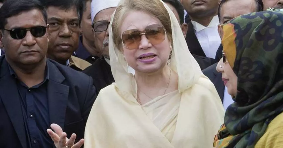 Bangladesh's ailing former premier Khaleda Zia leaves country to undergo medical treatment in London