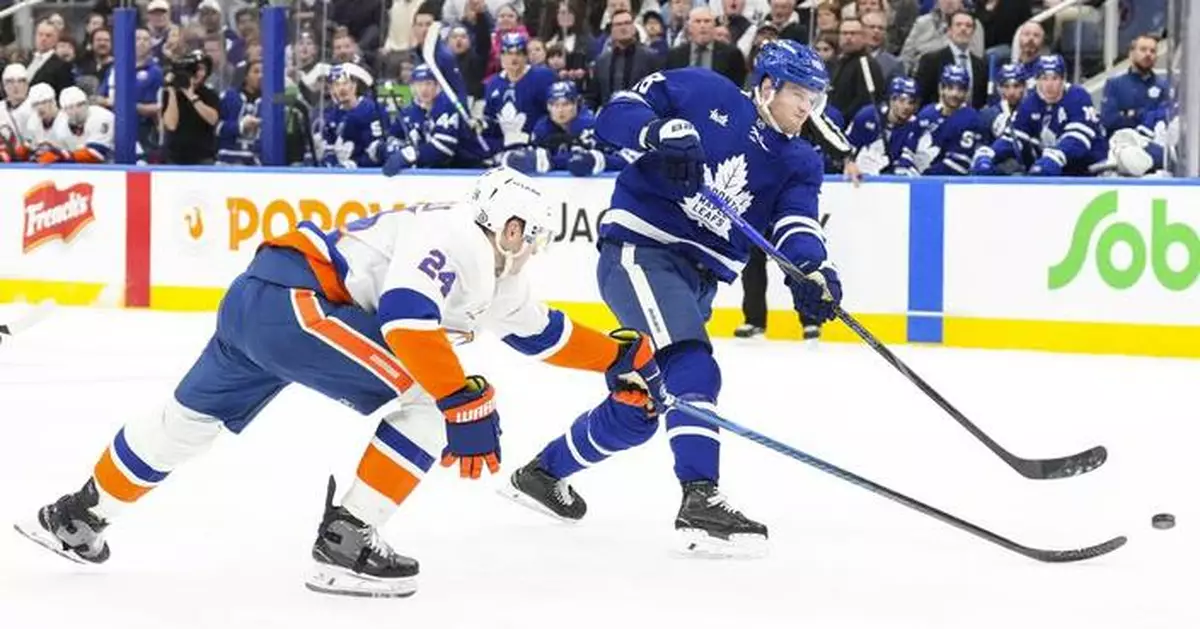 Maple Leafs defeat Islanders 3-1, tie idle Florida for the top spot in Atlantic Division