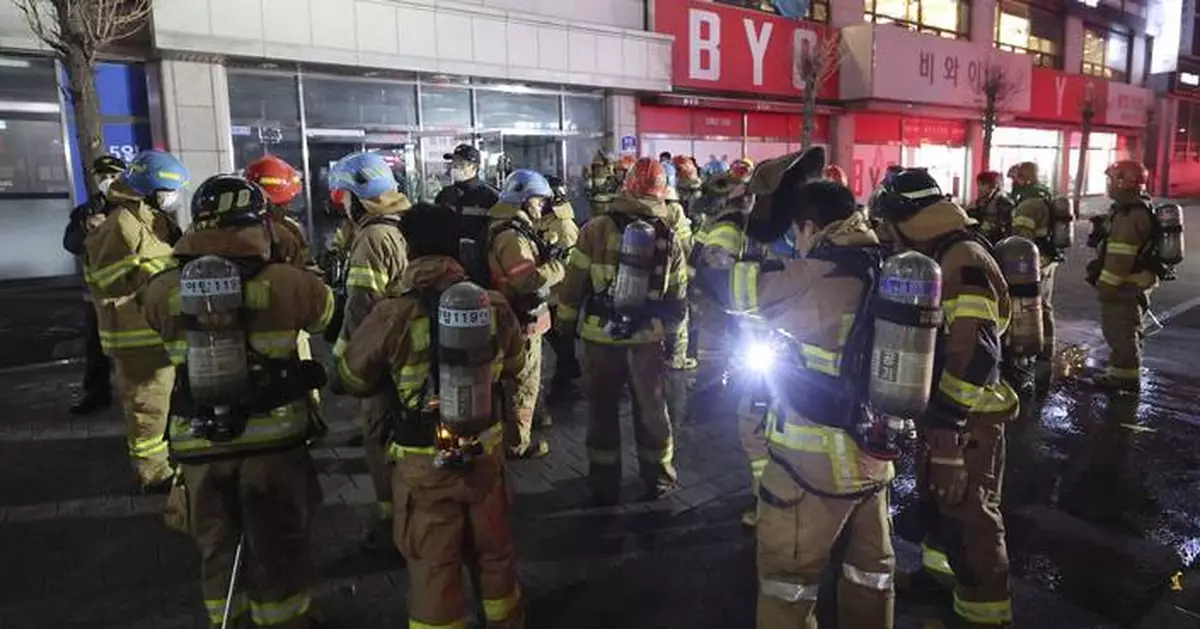 South Korean fire fighters tackle blaze in commercial building in Seongnam