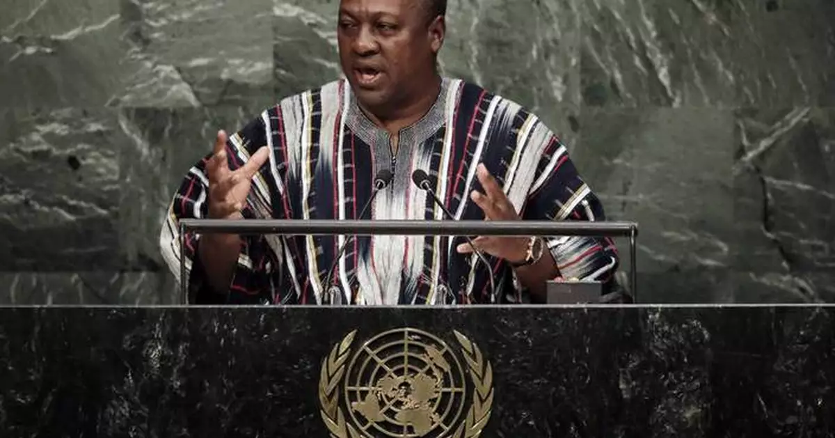 Mahama sworn in as Ghana's president for a third time against the backdrop of an economic crisis