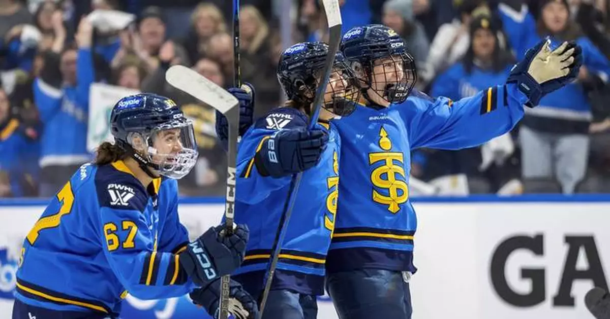 Sarah Nurse scores late winner and the Sceptres beat the Sirens 4-2 at Scotiabank Arena