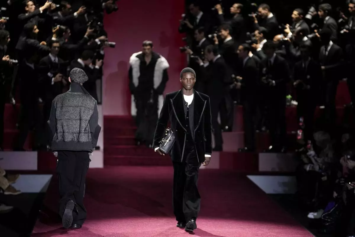 A model wears a creation part of the men's Dolce &amp; Gabbana Fall-Winter 2025-2026 collection, that was presented in Milan, Italy, Saturday, Jan. 18, 2025. (AP Photo/Luca Bruno)
