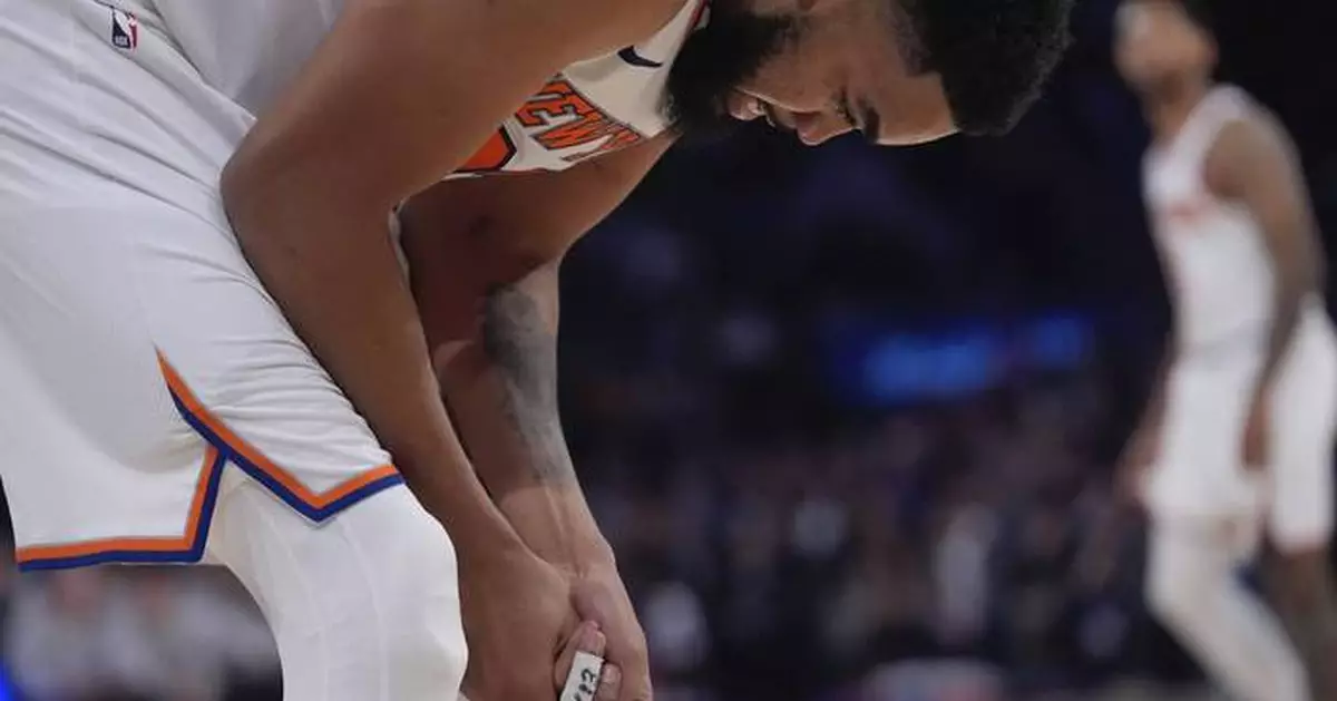 Karl-Anthony Towns out again with thumb injury, sitting against old team as Knicks host Wolves