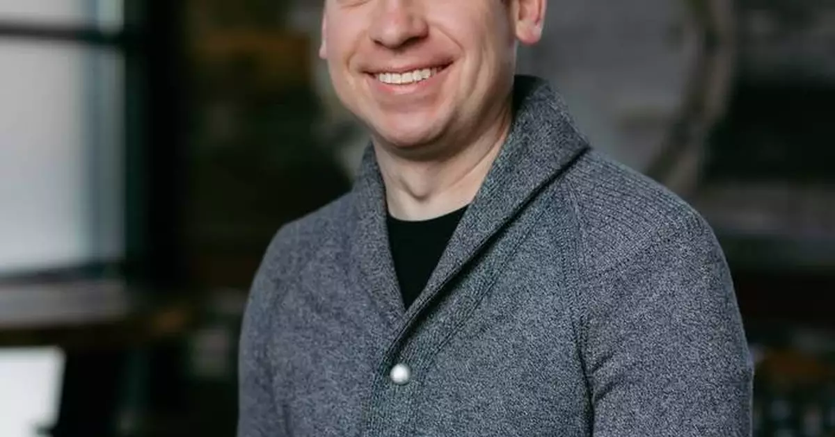 Kickfurther Strengthens Compliance and Analytics Capabilities with Two Key Executive Hires