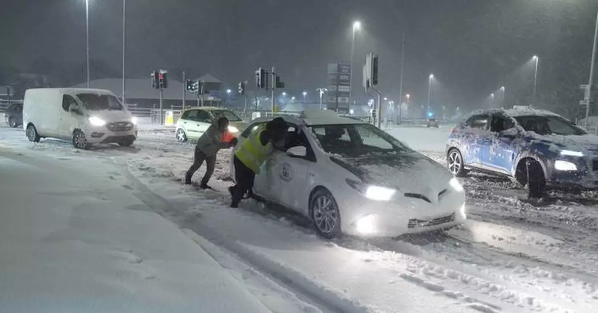 Liverpool vs Man United to go ahead after safety inspection to assess impact of cold spell