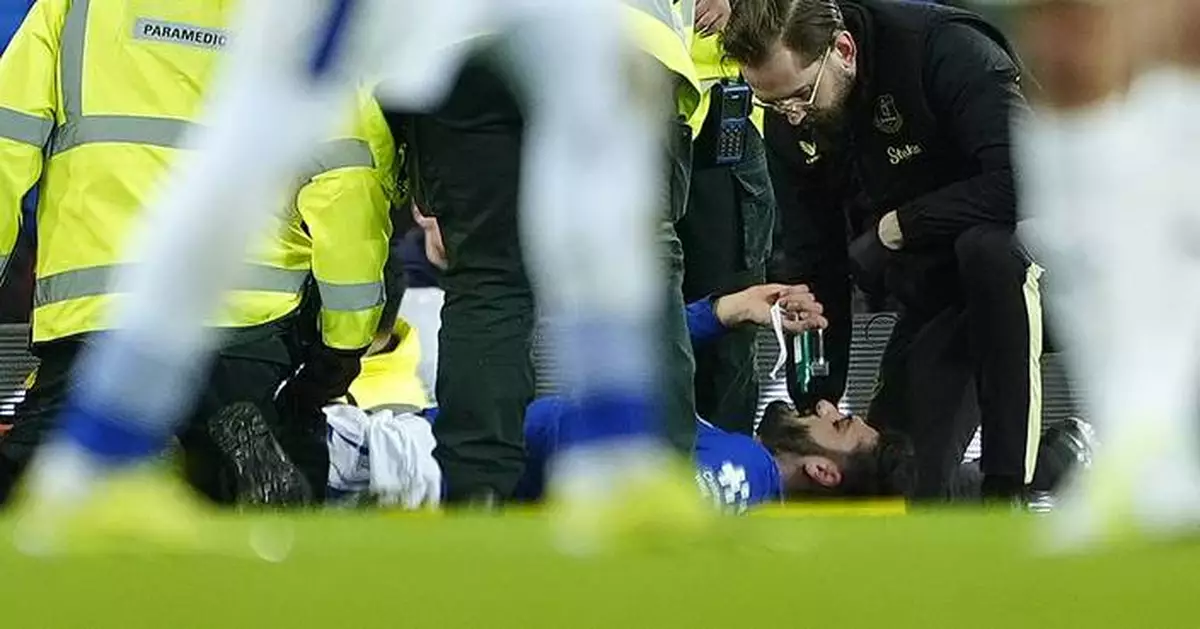 Everton striker Armando Broja given oxygen after leg injury against Peterborough