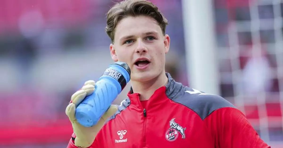 Bayern Munich signs young goalkeeper Jonas Urbig as possible successor for Manuel Neuer