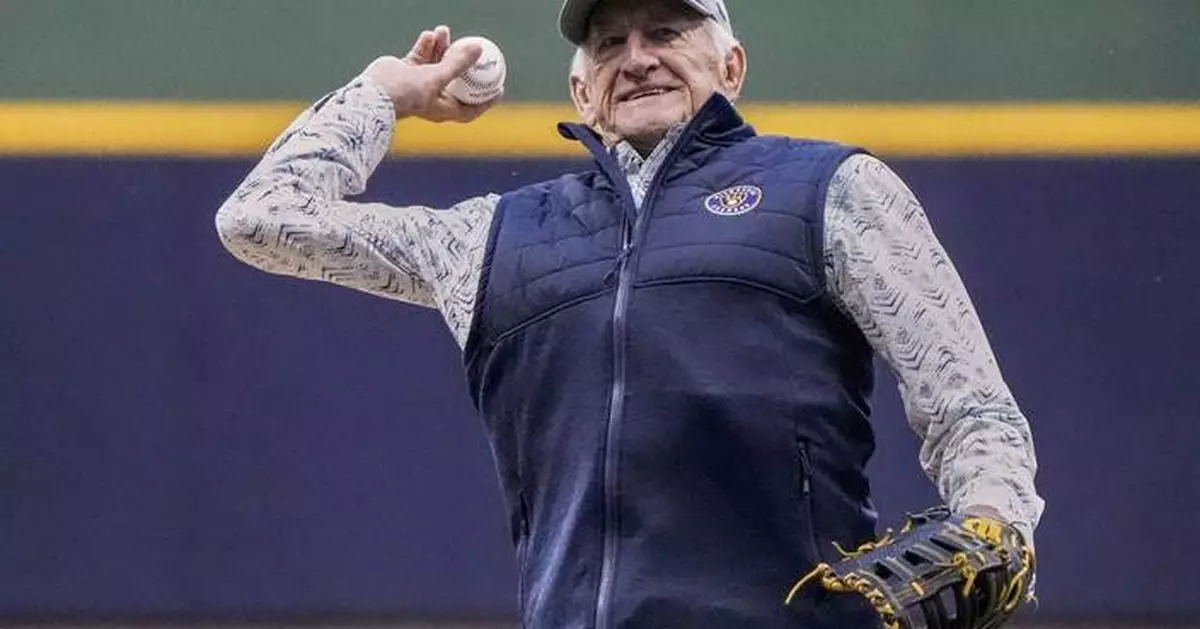 'Juuuust a bit outside!' Uecker's acting and broadcasting ability came together in 'Major League'