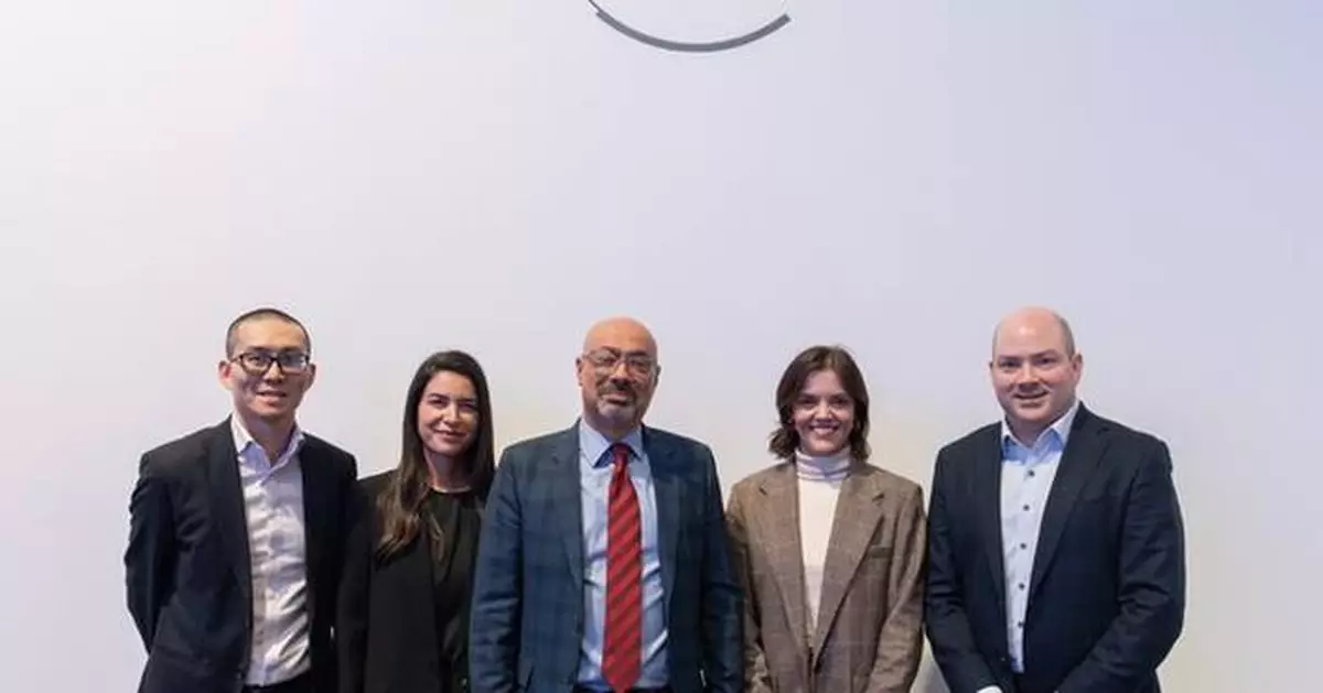 e&amp; Collaborates with IBM to Launch Pioneering End-to-End AI Governance Platform