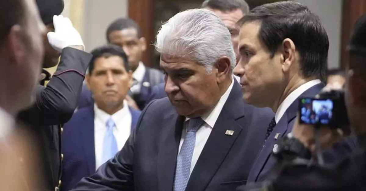 US deports 119 migrants from a variety of nations to Panama