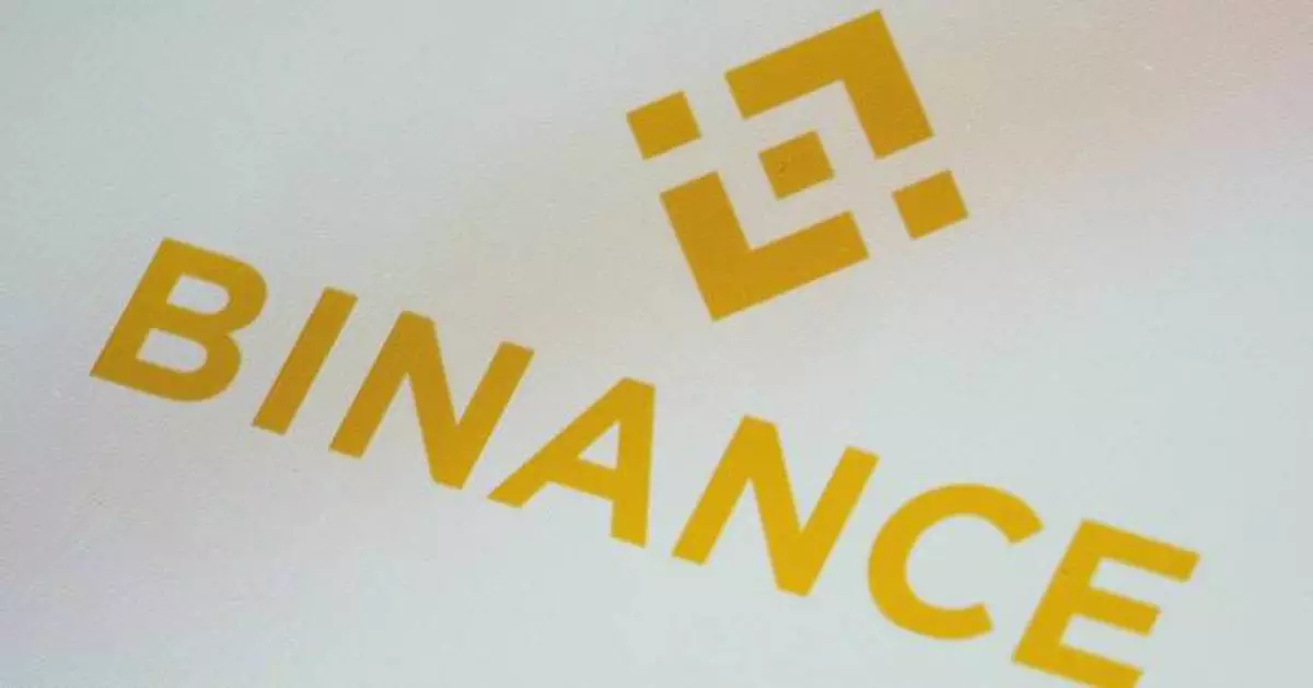 SEC requests a pause in legal battle with Binance as the agency adapts a crypto-friendly stance