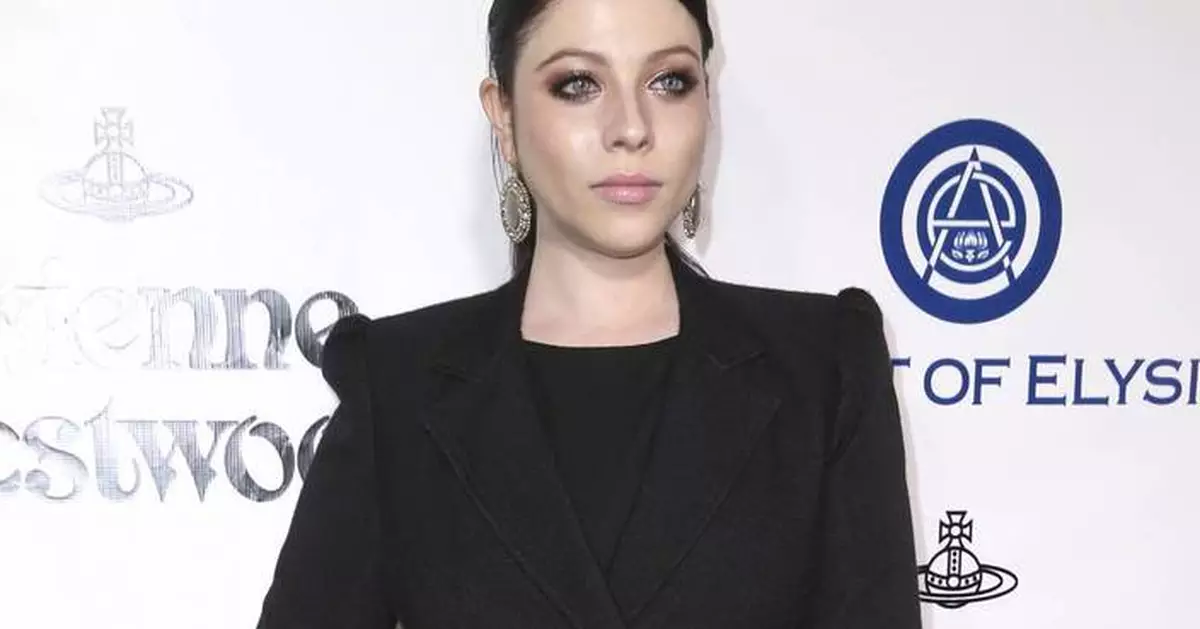 Michelle Trachtenberg, 'Buffy the Vampire Slayer' and 'Harriet the Spy' star, dies at 39