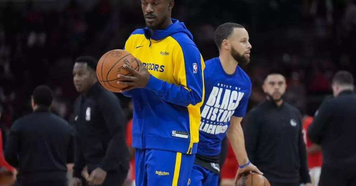 Curry scores 34 points, Butler adds 25 in Golden State debut as Warriors rally to beat Bulls 132-111