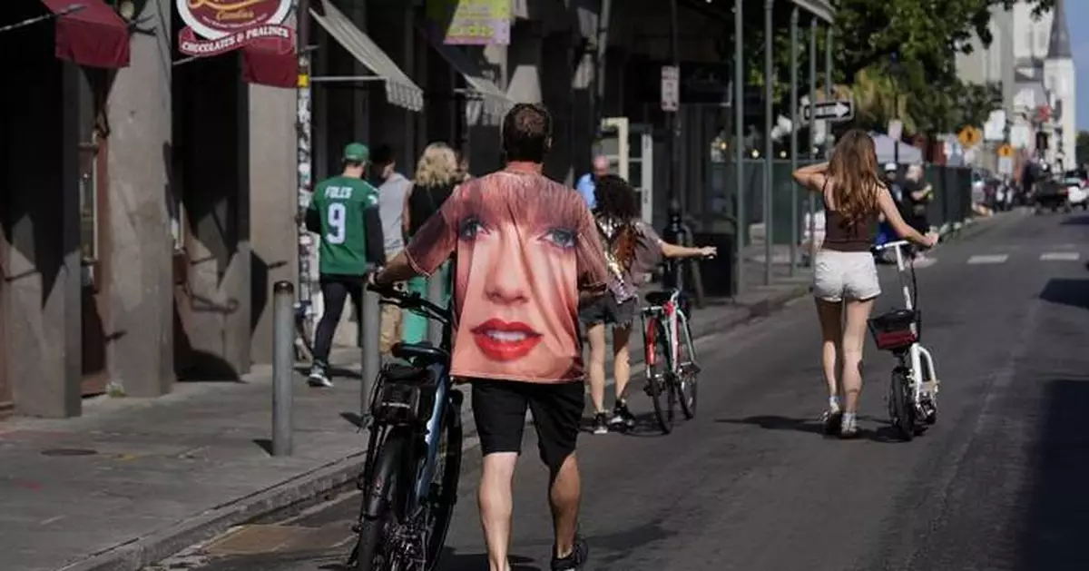 Why was Taylor Swift booed at the Super Bowl?