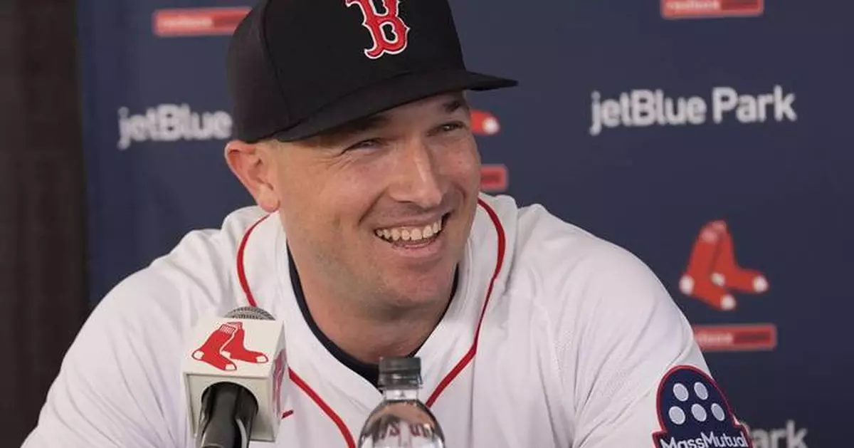 Alex Bregman joins team of his former favorite player and looks to get Red Sox back to postseason